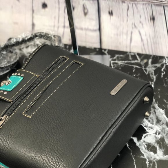 Montana West Aztec Collection Crossbody - Picture 4 of 5